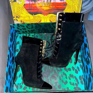 H & M x Versace booties limited edition